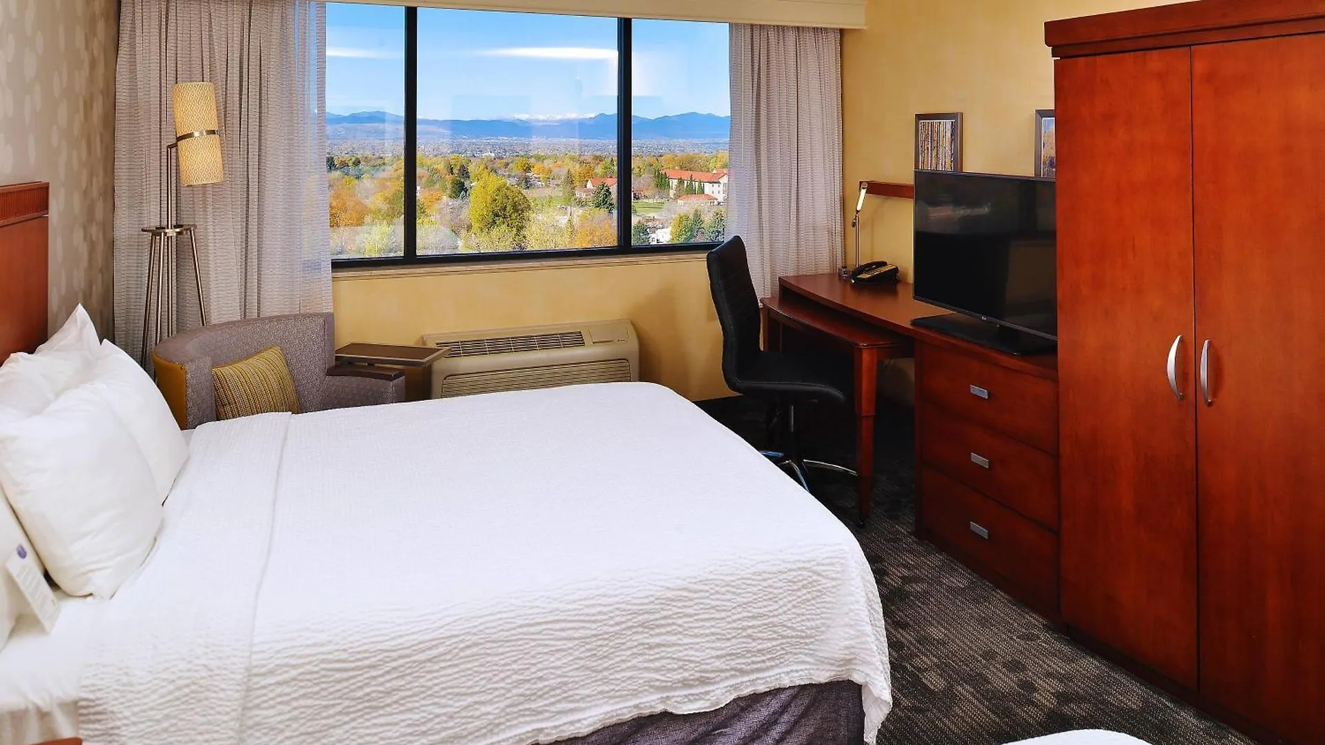 Courtyard By Marriott Denver Cherry Creek 3*,  United States