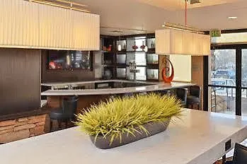 Courtyard By Marriott Denver Cherry Creek