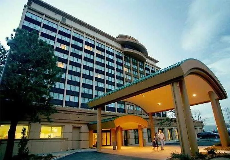 Courtyard By Marriott Denver Cherry Creek Hotel